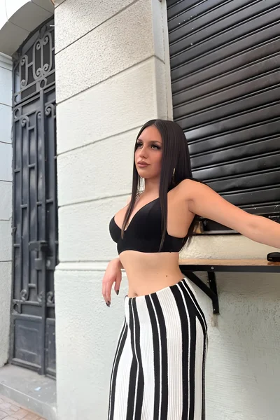Salma (29 years) — Las Condes, Chile - 219