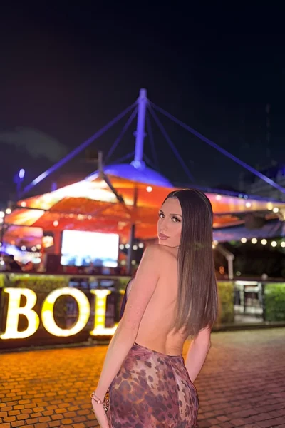 Salma (29 years) — Las Condes, Chile - 83