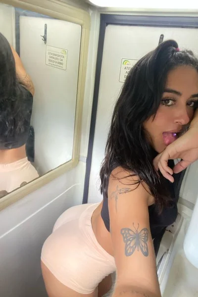 Shirley (21 años) — Palermo, Argentina - 114