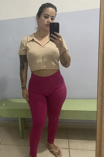 Aline Fire (20 años) — Londrina, Brasil - 28