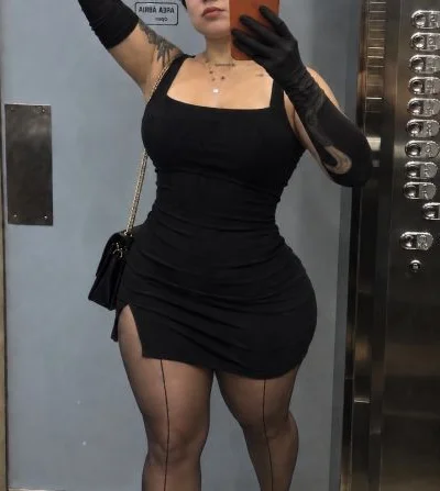 Aline Fire (20 años) — Londrina, Brasil - 17