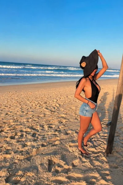 Ornella (31 años) — Colegiales, Argentina - 5