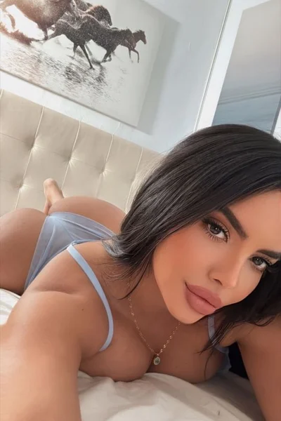 Lina (26 años) — Barcelona, España - 13