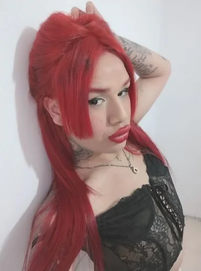 Lulu Rodriguez, Pilar