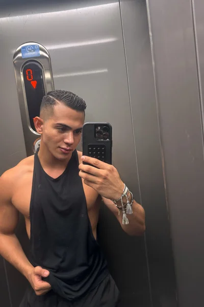 Samir (25 años) — Madrid, España - 28