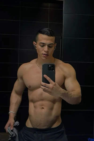 Samir (25 años) — Madrid, España - 17
