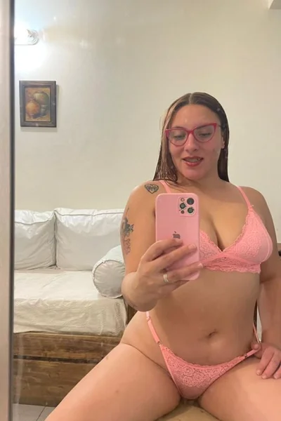 Yami (25 anos) — Confluencia, Argentina - 219