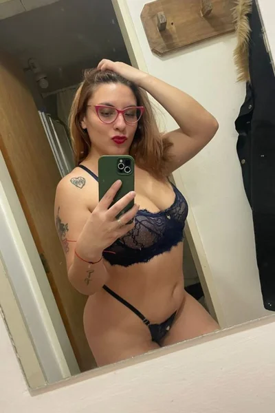 Yami (25 anos) — Confluencia, Argentina - 189