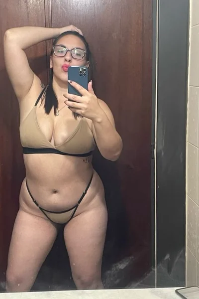 Yami (25 anos) — Confluencia, Argentina - 51