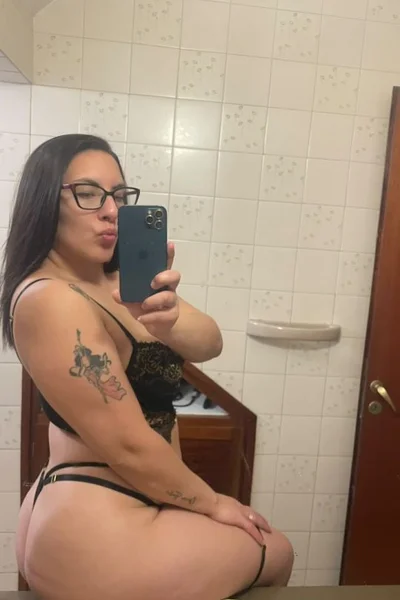 Yami (25 anos) — Confluencia, Argentina - 34