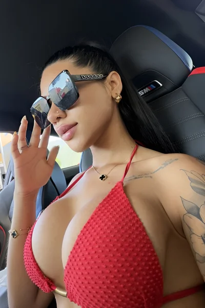 Natali (21 años) — Palermo, Argentina - 10