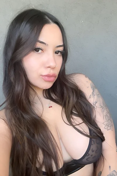Jazmin (26 años) — Córdoba / Nueva Cordoba