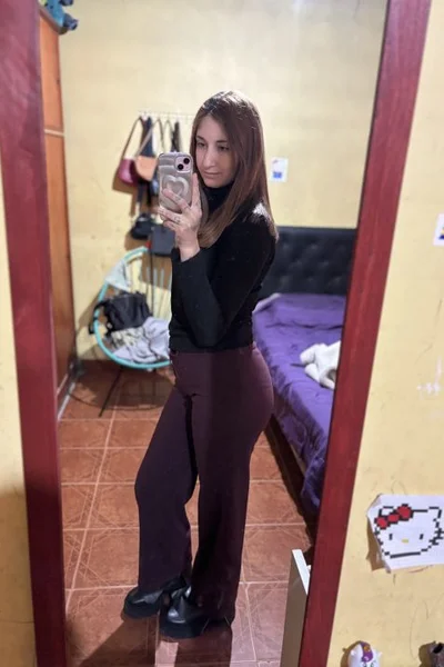 Yael (25 years) — Almirante Brown, Argentina - 1
