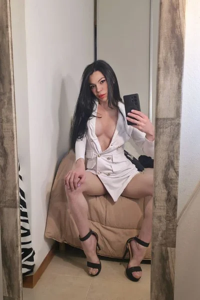 Belencita (28 años) — Biedma, Argentina - 2