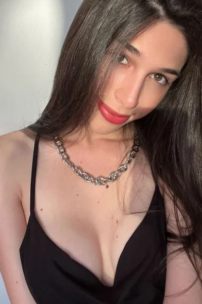Juliette (25 años) — Recoleta, Argentina - 40