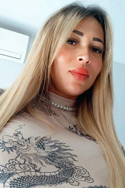 Rahyra (30 years) — La Plata, Argentina - 57