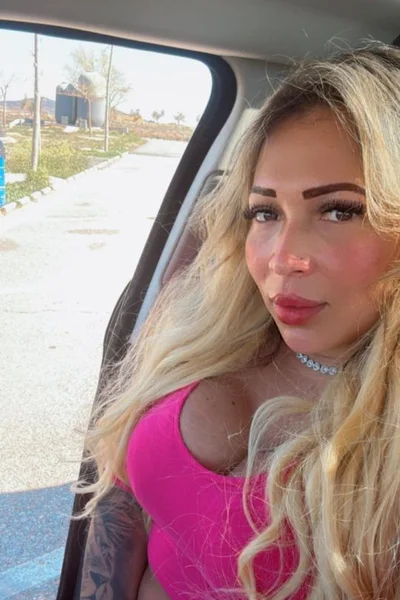 Rahyra (30 years) — La Plata, Argentina - 24