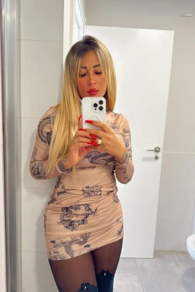 Rahyra (30 years) — La Plata, Argentina - 38