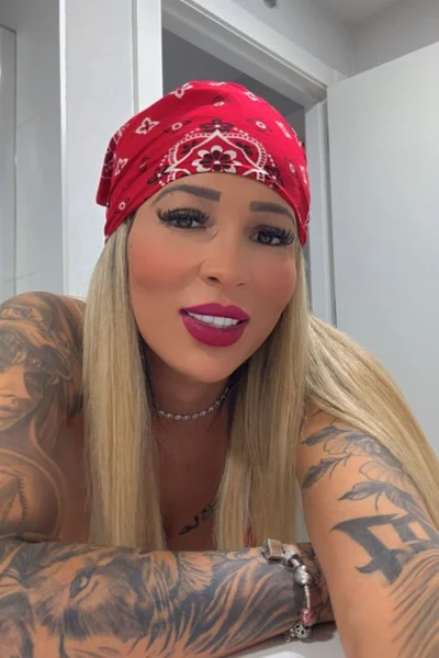 Rahyra (30 years) — La Plata, Argentina - 36