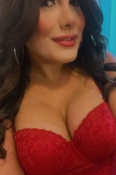 Naira Sj (27 años) — Palermo, Argentina - 48