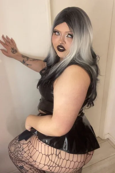 Akasha (23 years) — Recoleta, Argentina - 2