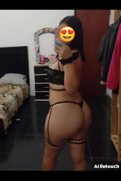 Sophia (26 years) — Confluencia, Argentina - 33