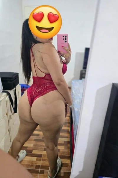 Sophia (26 years) — Confluencia, Argentina - 30