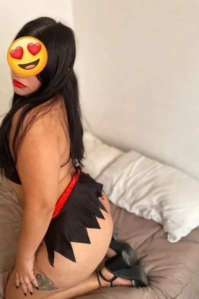 Sophia (26 years) — Confluencia, Argentina - 22
