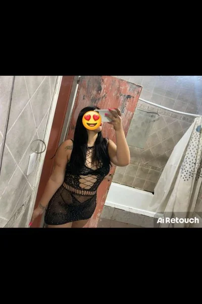 Sophia (26 years) — Confluencia, Argentina - 25