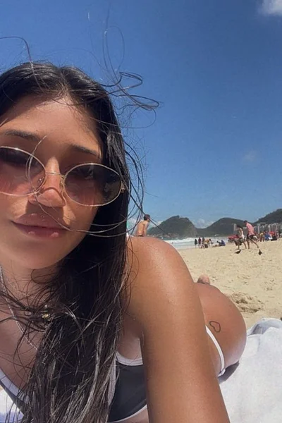 Luna (26 years) — San Isidro, Argentina - 20