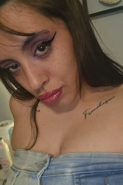 Lara Belen (24 años) — Bariloche, Argentina - 42