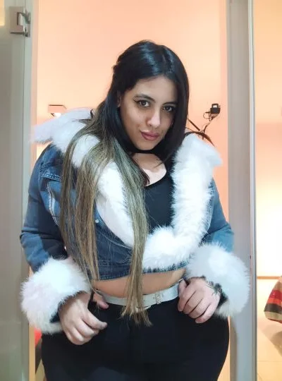 Lara Belen (24 años) — Bariloche, Argentina - 61