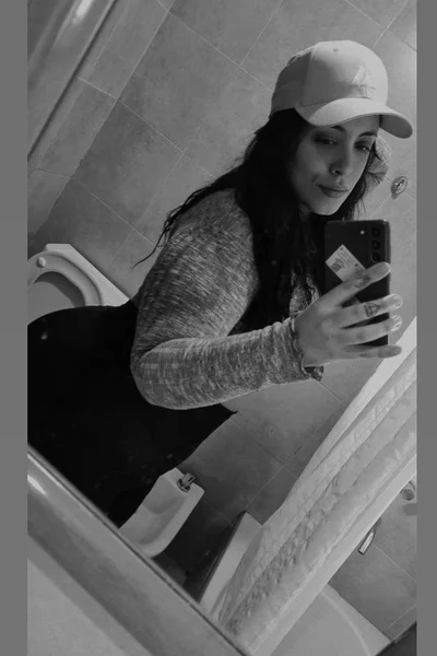 Lara Belen (24 años) — Bariloche, Argentina - 31
