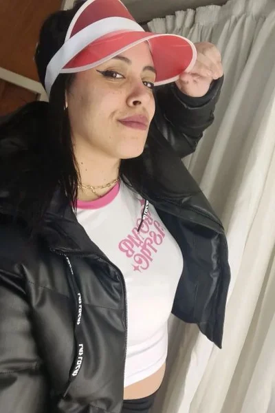 Lara Belen (24 años) — Bariloche, Argentina - 44