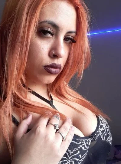 Lara Belen (24 años) — Bariloche, Argentina - 22