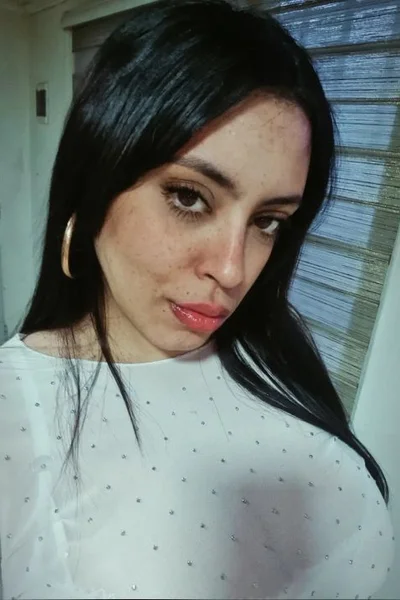 Lara Belen (23 años) — Bahía Blanca, Argentina - 6