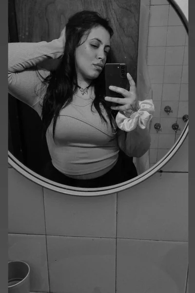 Lara Belen (24 años) — Bariloche, Argentina - 35
