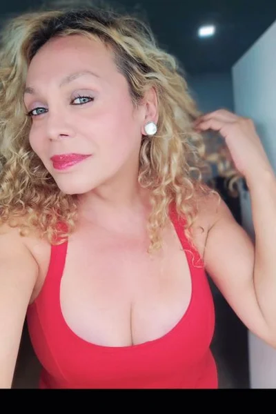 Gabriela Santos (41 años) — Castellanos, Argentina - 13