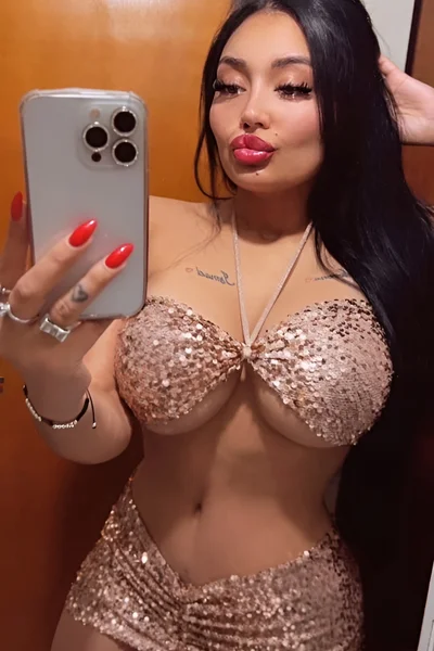 Miah (27 años) — Recoleta, Argentina - 68