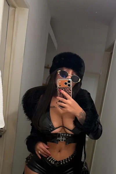 Miah (27 años) — Recoleta, Argentina - 20