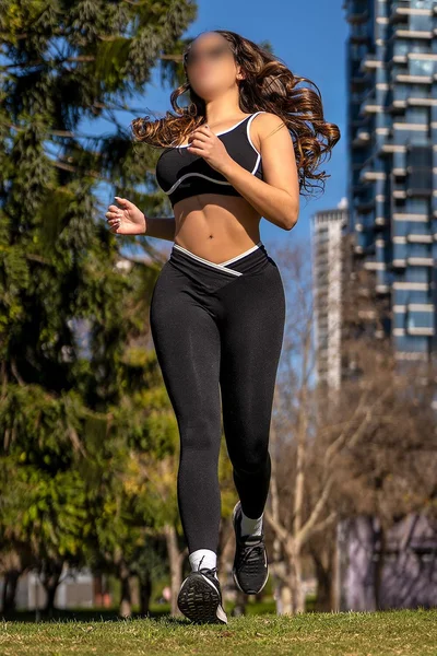 Alessia (29 anos) — Puerto Madero, Argentina - 4