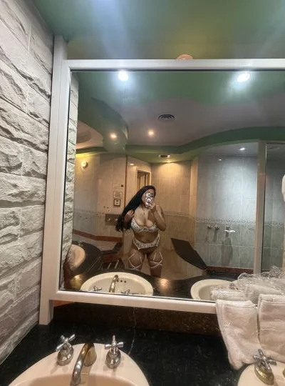 Yanil (25 años) — Lanús, Argentina - 26