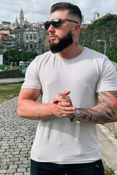 Lucas (27 anos) — São Paulo, Brasil - 23
