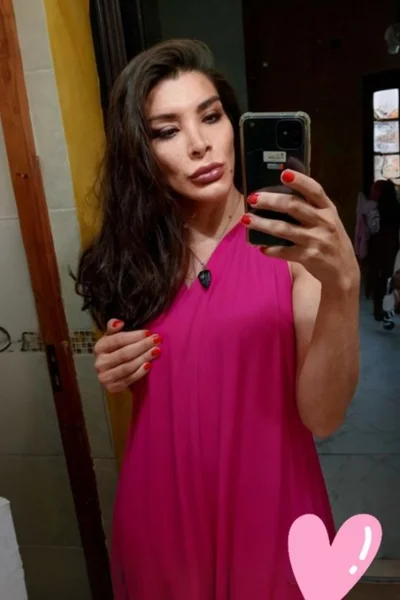 Victoria Sarkany (40 anos) — Capital, Argentina - 182