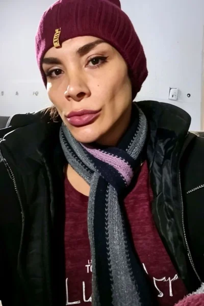 Victoria Sarkany (40 anos) — Capital, Argentina - 87
