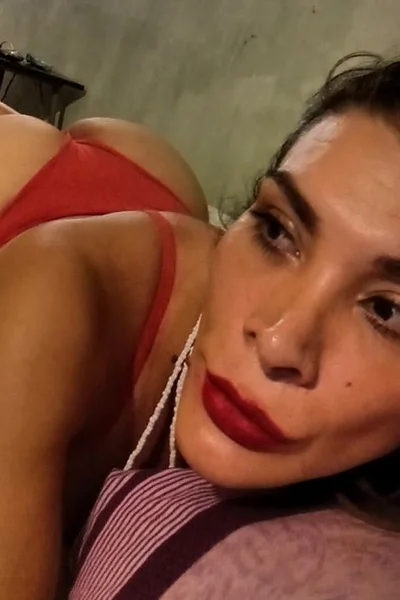 Victoria Sarkany (40 anos) — Capital, Argentina - 155