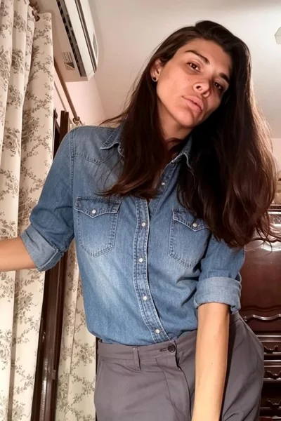 Victoria Sarkany (40 anos) — Capital, Argentina - 123