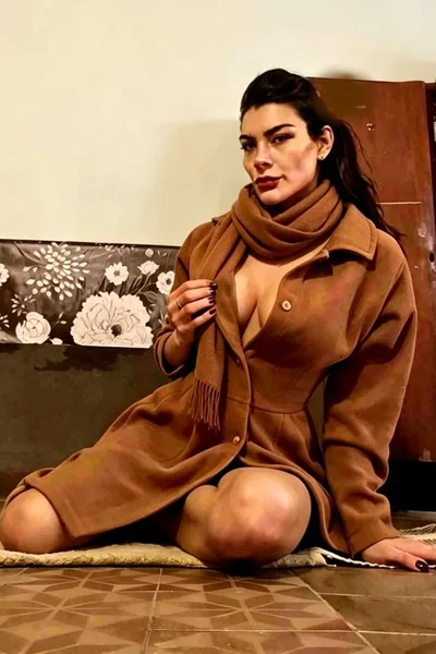 Victoria Sarkany (40 anos) — Capital, Argentina - 32