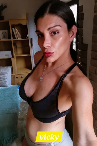 Victoria Sarkany (40 anos) — Capital, Argentina - 160