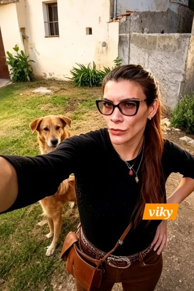 Victoria Sarkany (40 anos) — Capital, Argentina - 102